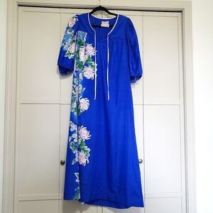 1960s Liberty House of Hawaii Vintage Cobalt Blue Floral Caftan